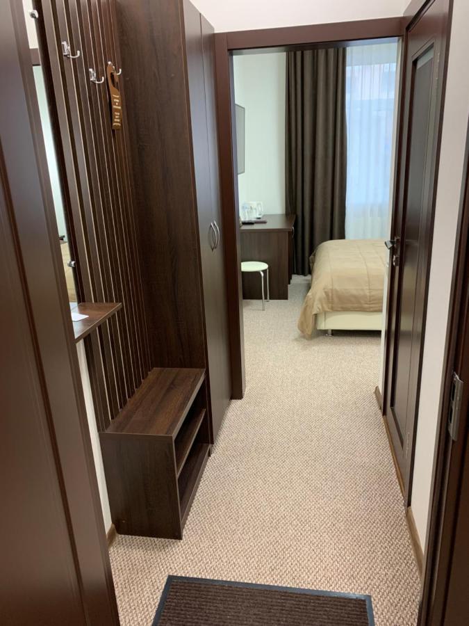 Готель Петрівський Kropywnyzkyj Exterior foto