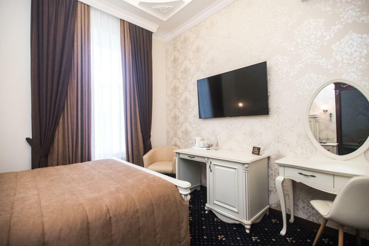 Готель Петрівський Kropywnyzkyj Exterior foto