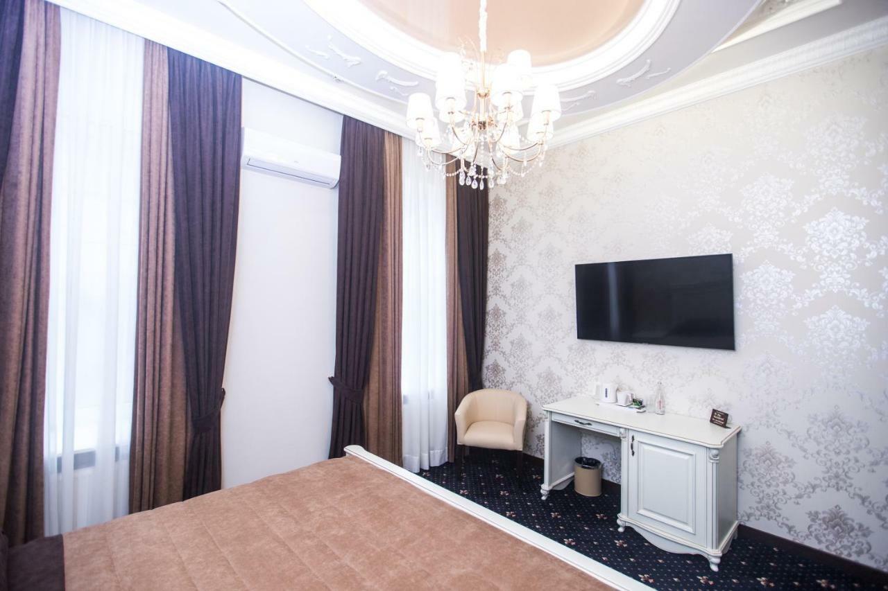 Готель Петрівський Kropywnyzkyj Exterior foto
