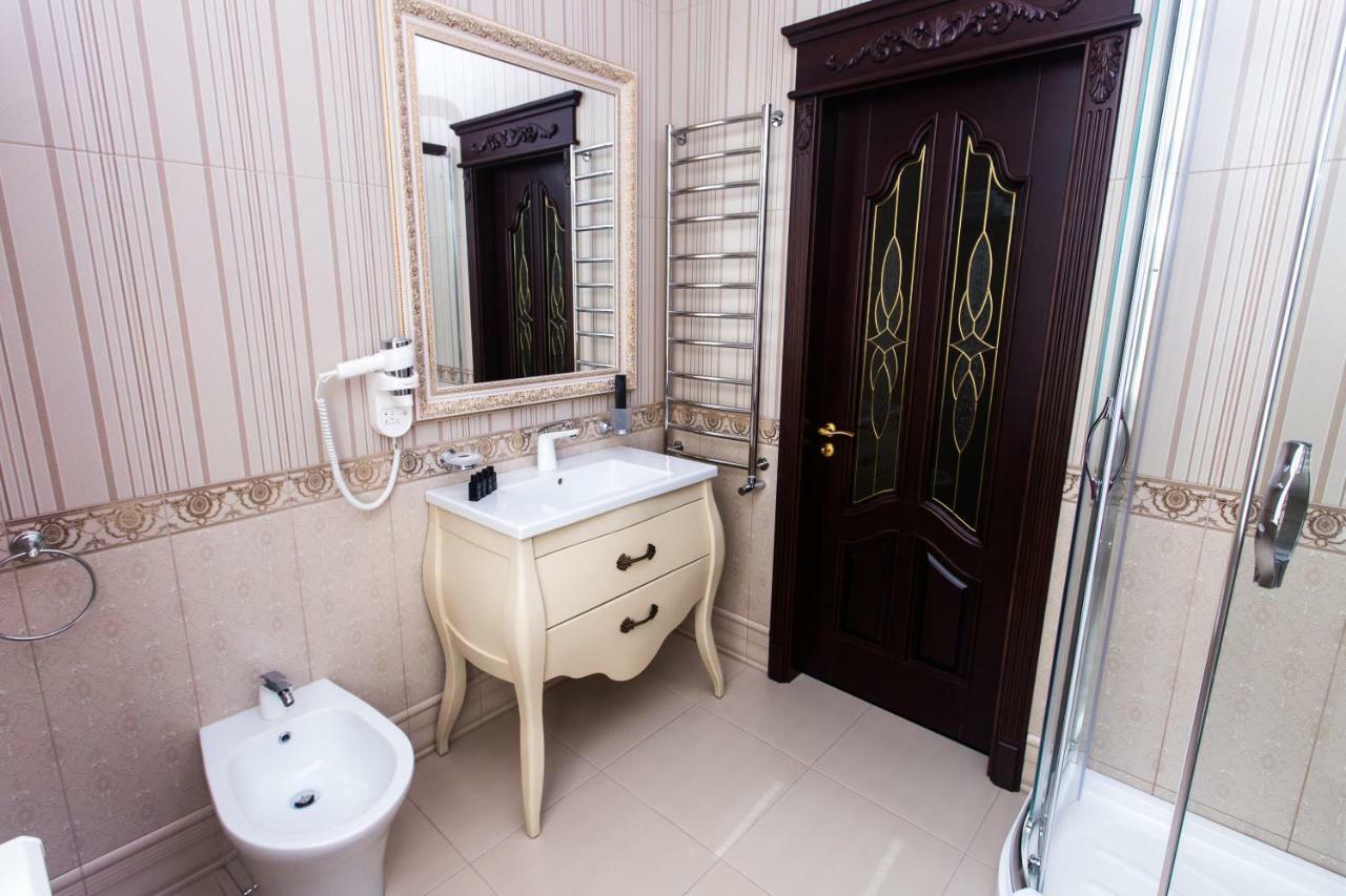 Готель Петрівський Kropywnyzkyj Exterior foto